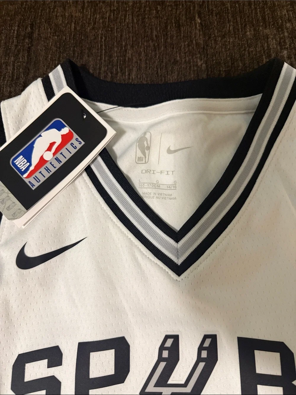Nike official spurs